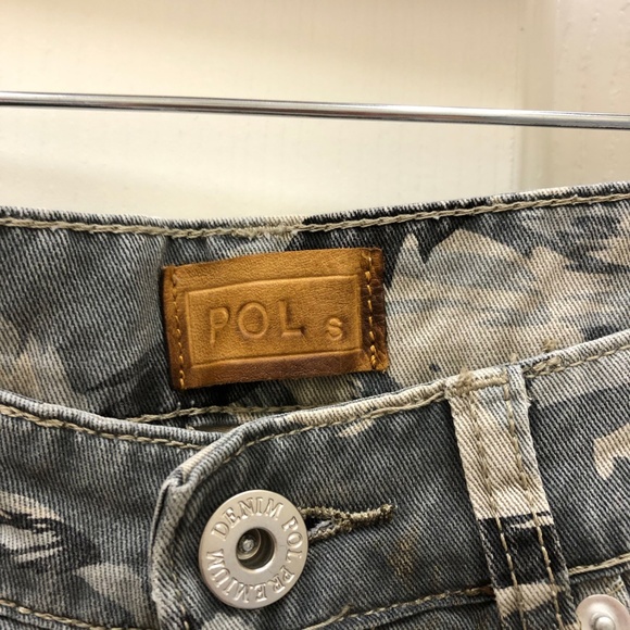 POL Camo Cheetah High Rise Cropped Jeans - Picture 3 of 9